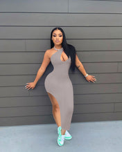 Load image into Gallery viewer, New slanted shoulder slit dress AY1108