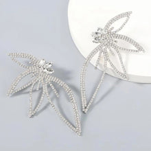 Load image into Gallery viewer, Fashion Rhinestone Butterfly Earrings(AE4092)