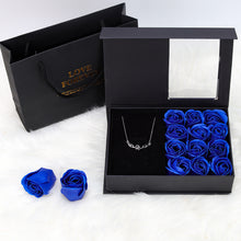 Load image into Gallery viewer, Christmas Valentine's Day 12 roses gift box (with necklace)AE4069