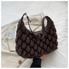 Load image into Gallery viewer, Personality pleated large capacity shoulder bag(AB2048)