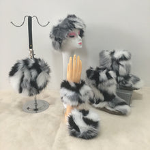 Load image into Gallery viewer, Colorful plush boots round pack four-piece suit(HPSD164)