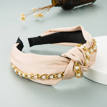 Load image into Gallery viewer, Metal chain fabric knotted pearl headband