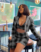 Load image into Gallery viewer, Fashion plaid print trumpet sleeve hip skirt 3-piece set(AY1308)