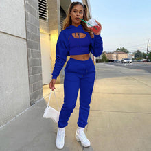 Load image into Gallery viewer, Personality plus velvet sweater three-piece suit(AY1411