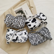 Load image into Gallery viewer, Portable printed shoulder bag AB2025