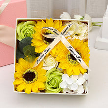 Load image into Gallery viewer, Soap flower gift box rose flower gift box(AE4082)