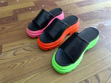 Load image into Gallery viewer, Hot selling candy colored slippers HPSD266
