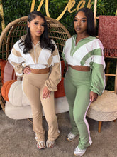 Load image into Gallery viewer, Spliced contrast color sports casual two-piece trouser suit
