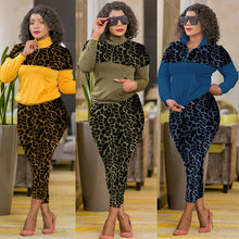 Load image into Gallery viewer, Women&#39;s leopard print stitching sports and leisure trousers two-piece suit
