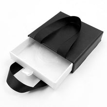 Load image into Gallery viewer, Hot sale ribbon portable square eyelash packaging box
