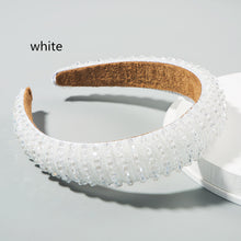 Load image into Gallery viewer, Hot selling shiny diamond headband
