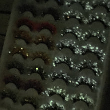 Load image into Gallery viewer, Starry sky luminous fluorescent color changing 25mm false eyelashes（AH5057）

