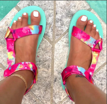 Load image into Gallery viewer, Colorblock printed beach sandals for summer
