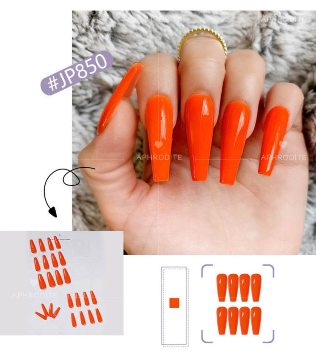 Pure color frosted smooth waterproof fake nails set （1set=24 pcs）
