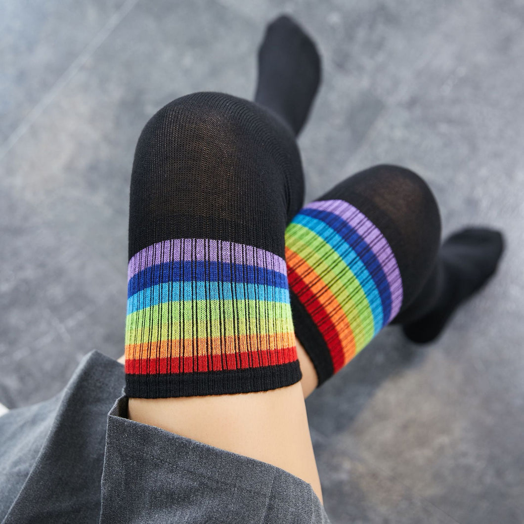 Rainbow striped over-the-knee long socks（AE4045）