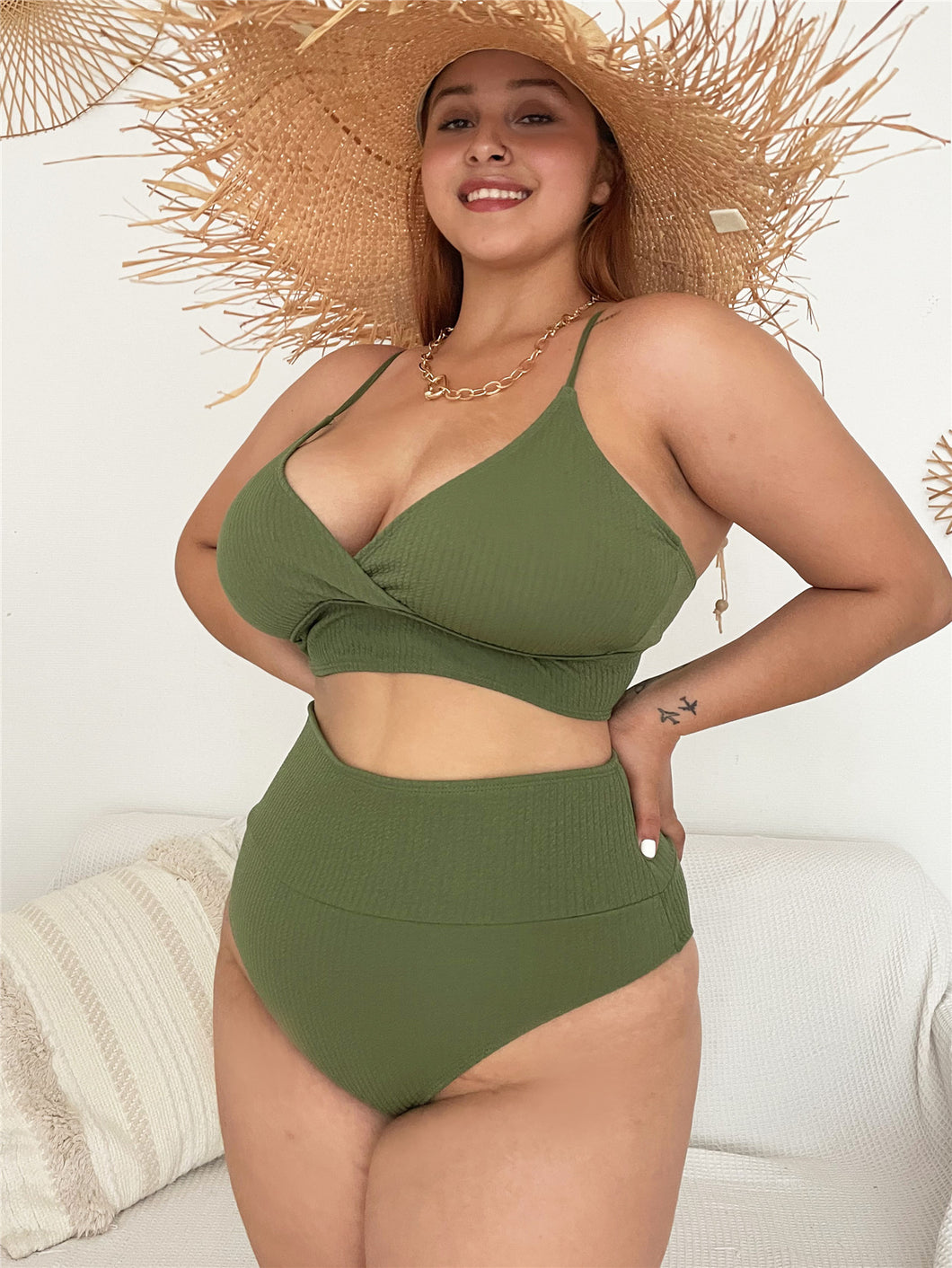 Sexy Solid Color Bikini Swimsuit Two Piece（AY1742）