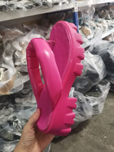 Load image into Gallery viewer, Platform flip-flops INS tide beach shoes（HPSD177）
