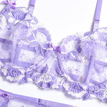 Load image into Gallery viewer, Sexy purple lace garter belt three-piece set（AY1681）
