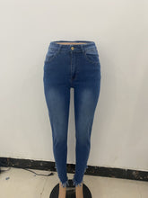 Load image into Gallery viewer, Fashion fringed denim pencil pants（AY2216）
