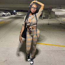 Load image into Gallery viewer, Female printed plaid casual shirt suit（AY1254)
