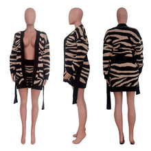 Load image into Gallery viewer, Knitted Leopard Sweater Jacket Shorts Set（AY2423）
