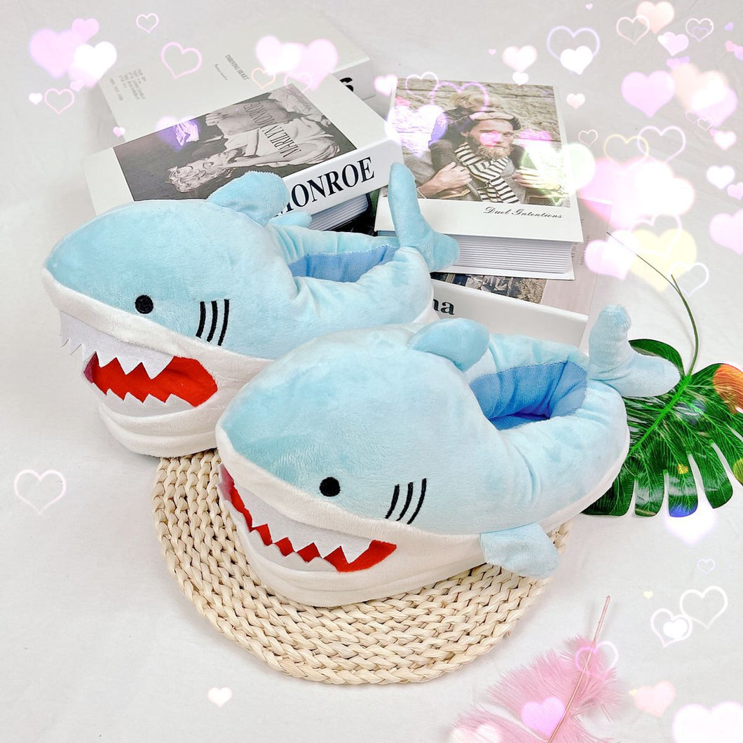 Cute cartoon shark head plush slippers（HPSD129)