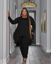 Load image into Gallery viewer, Irregular hem solid Plus size two-piece set AY2546

