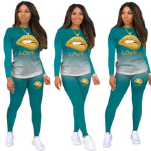Load image into Gallery viewer, Gradient color female lip printing suit
