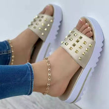 Load image into Gallery viewer, Fashion thick bottom round head rivet women&#39;s slippers HPSD214
