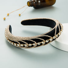 Load image into Gallery viewer, Fashion rhinestone chain headband（AE4100）
