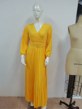 Load image into Gallery viewer, Temperament Vintage Chiffon Long Sleeve Dress AY2120
