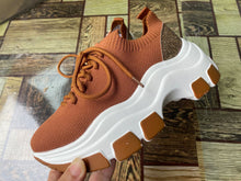 Load image into Gallery viewer, Hot sale flying woven sponge cake platform sneakers
