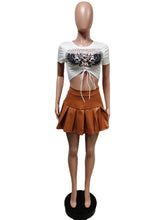 Load image into Gallery viewer, Fashion Print T-Shirt Pleated Leather Skirt Two Piece Set（AY1781）
