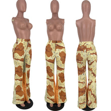 Load image into Gallery viewer, Camouflage stitching flared pants（AY2287）
