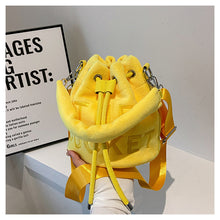Load image into Gallery viewer, Letter plush bucket bag(AB2101)
