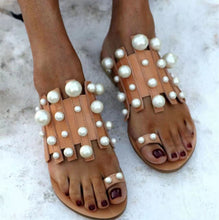 Load image into Gallery viewer, Fashion Pearl Flat Slippers（HPSD205）
