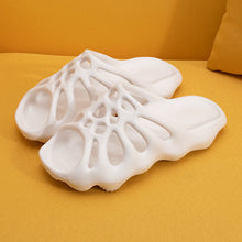Load image into Gallery viewer, Personality hollow slippers AW0069
