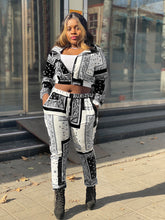 Load image into Gallery viewer, Cashew flower print casual two-piece suit（AY1431）
