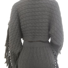 Load image into Gallery viewer, Solid color knitted long sleeve tassel suit（AY1480）
