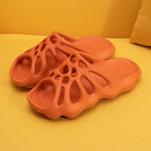 Load image into Gallery viewer, Personality hollow slippers AW0069
