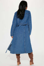 Load image into Gallery viewer, Outerwear Fall/Winter 2022 Denim Capes (with belt) AY2570
