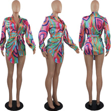 Load image into Gallery viewer, Fashion Button Tuned Long Sleeve Dress（AY2377）
