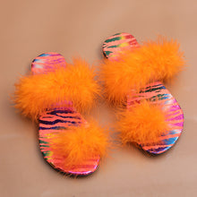 Load image into Gallery viewer, Hot selling colorful plush flat slippers
